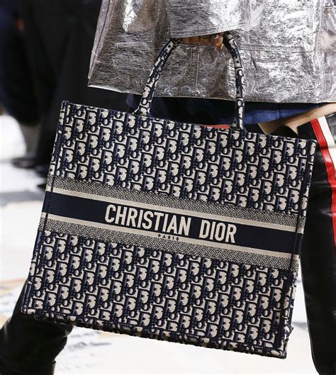 shopper di dior|dior canada online shopping.